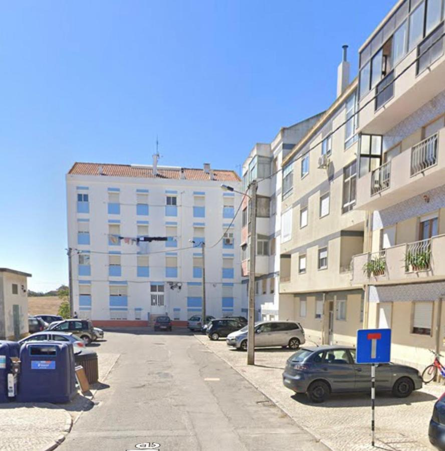 Apartamento Remodelado No Seixal Apartman Seixal  Kültér fotó