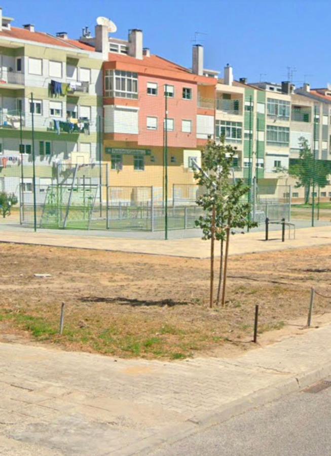 Apartamento Remodelado No Seixal Apartman Seixal  Kültér fotó