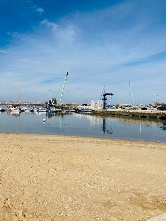 Apartamento Remodelado No Seixal Seixal  Kültér fotó