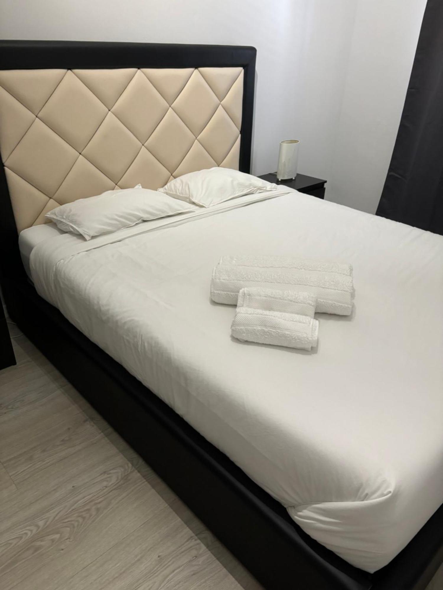 Apartamento Remodelado No Seixal Seixal  Kültér fotó